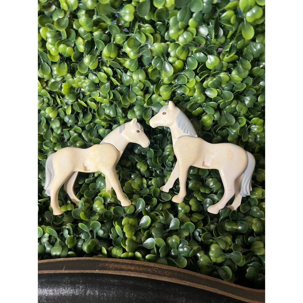 Playmobil Horse Figures Lot‎ of 2 Cream Grey Articulated Animal Toys Replacement